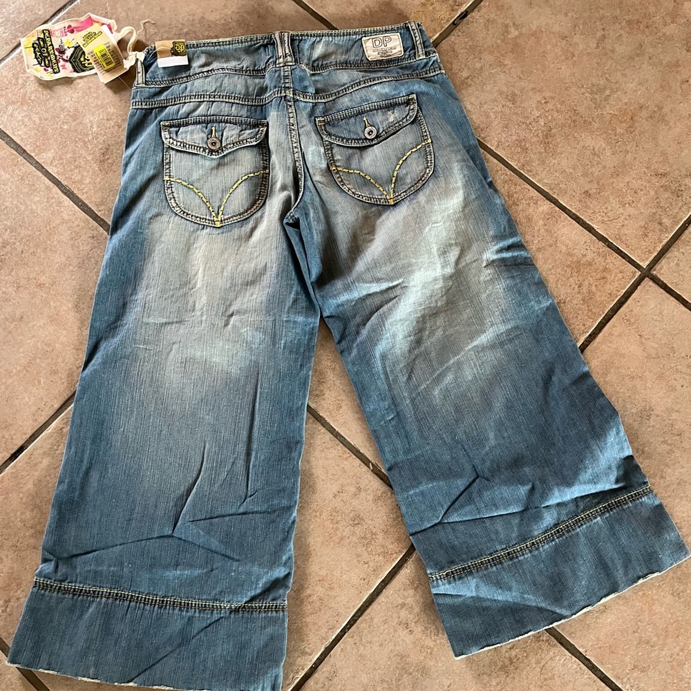 Department of peace flare capris size 9